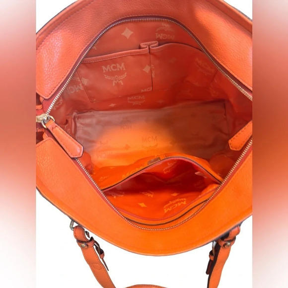 MCM 🍊 Pebbled Leather Tote - Picture 6 of 14